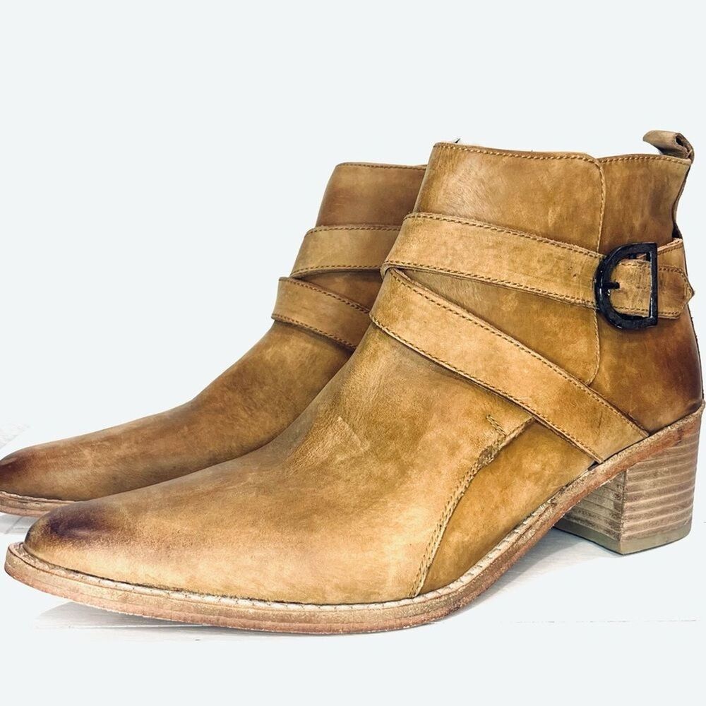 Free People Back Loop Boot Womens Sz 8.5 Ankle Distressed Leather Boho Western